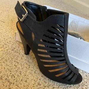 FREE* Women’s Heels